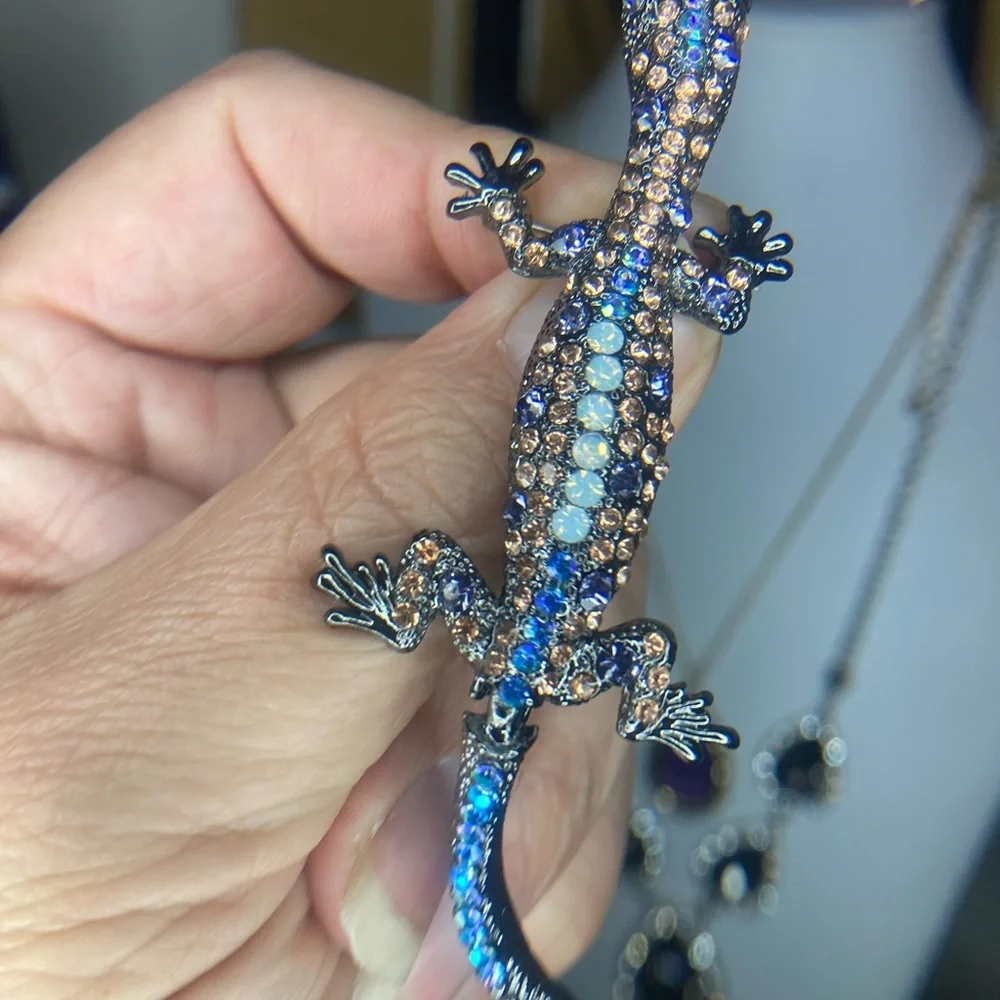 Crystal Lizard Brooch Pin - Blue and Gold Rhinestones